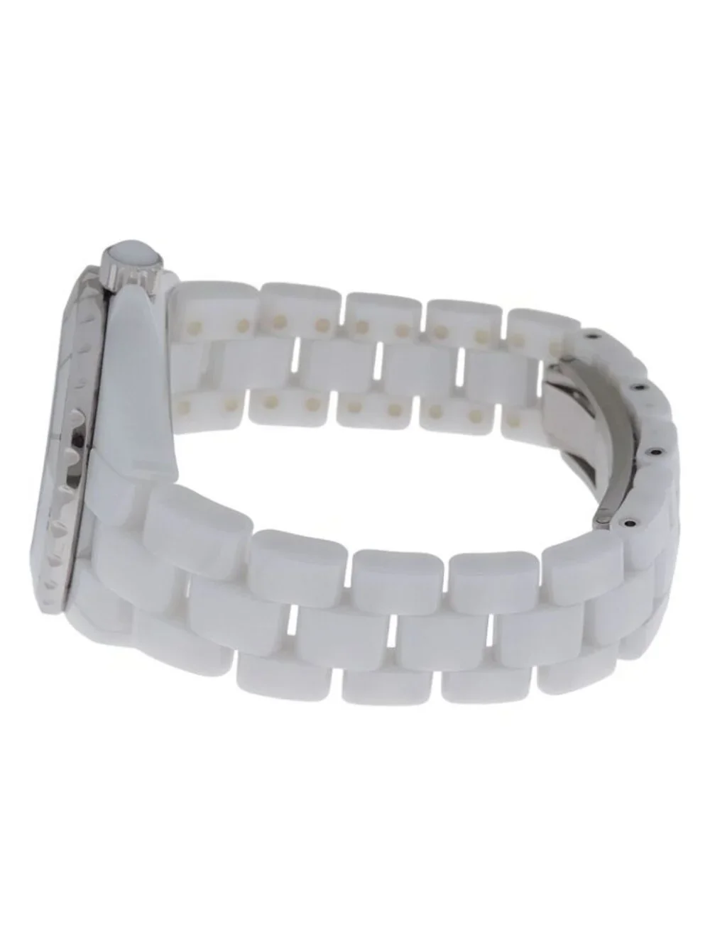 Chanel brand type